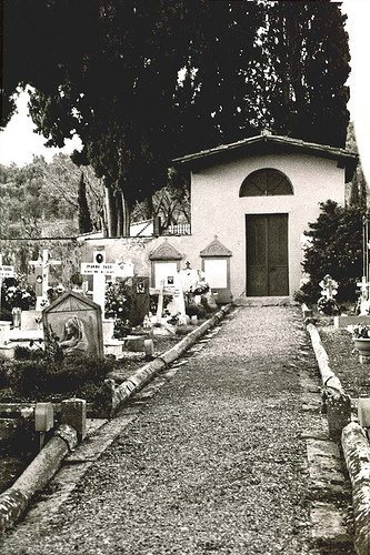 cimitero campagna